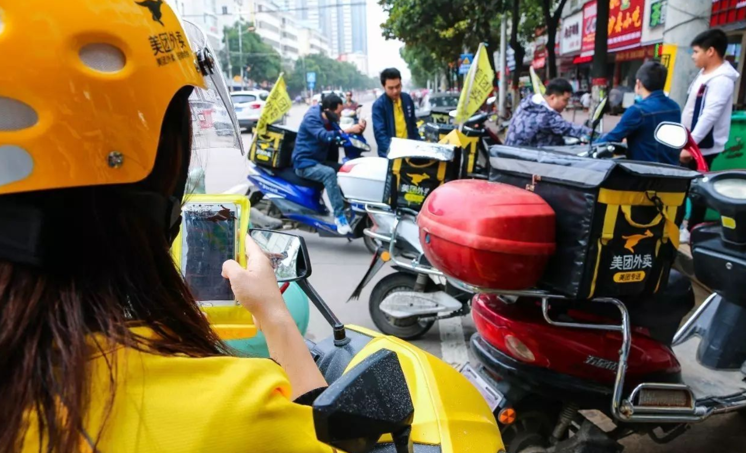 it技術團隊工作氛圍_it技術宅技術_it技術員